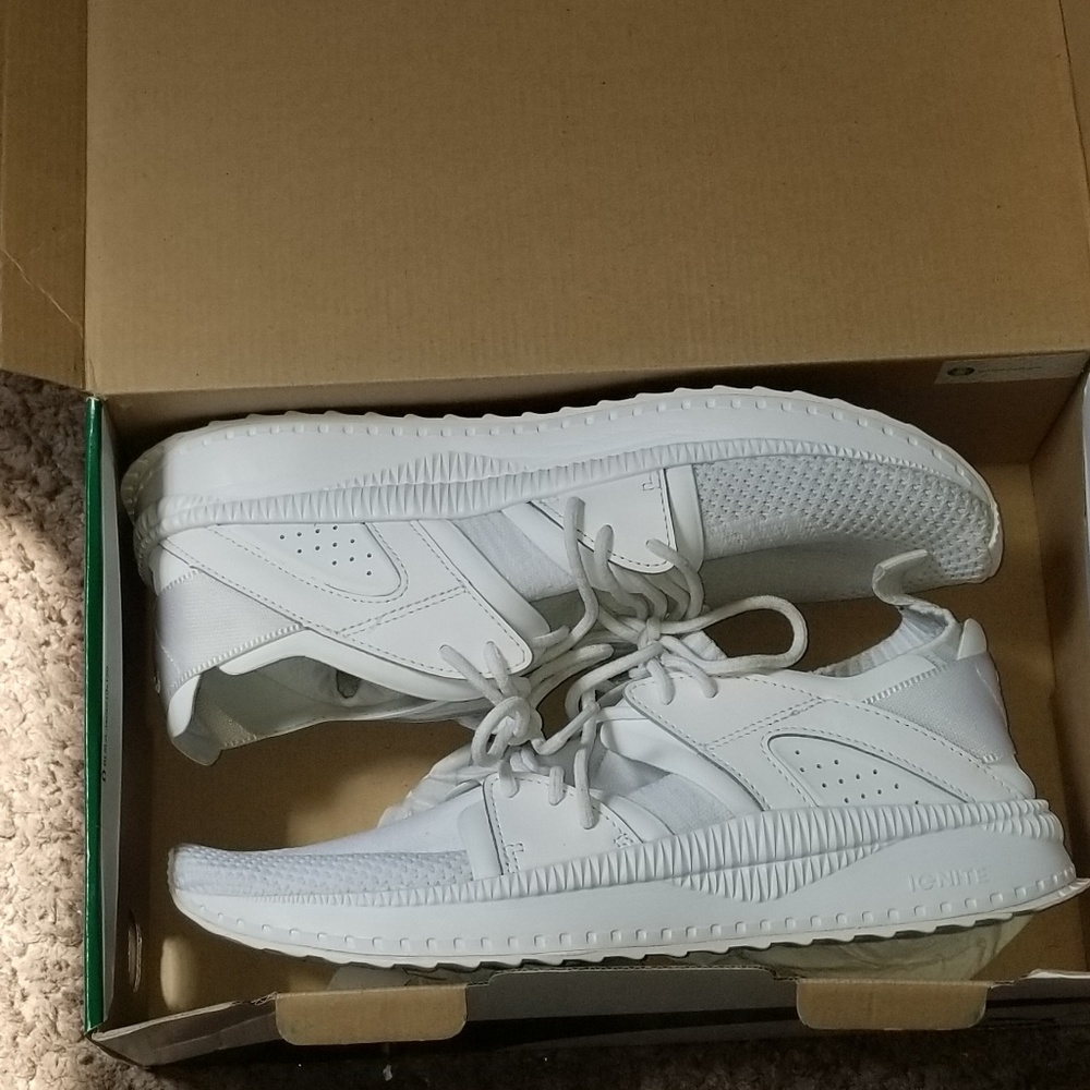 PUMA BLAZE EVOKNIT MENS SIZE 11